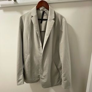 lululemon New Venture Blazer - Large
